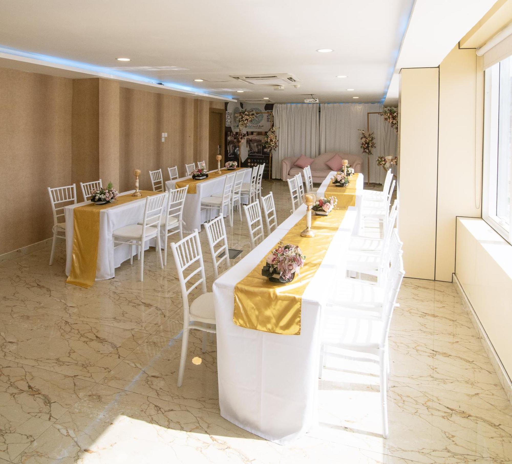 Diamond Star Hotel فندق النجمة الماسية Seeb ภายนอก รูปภาพ