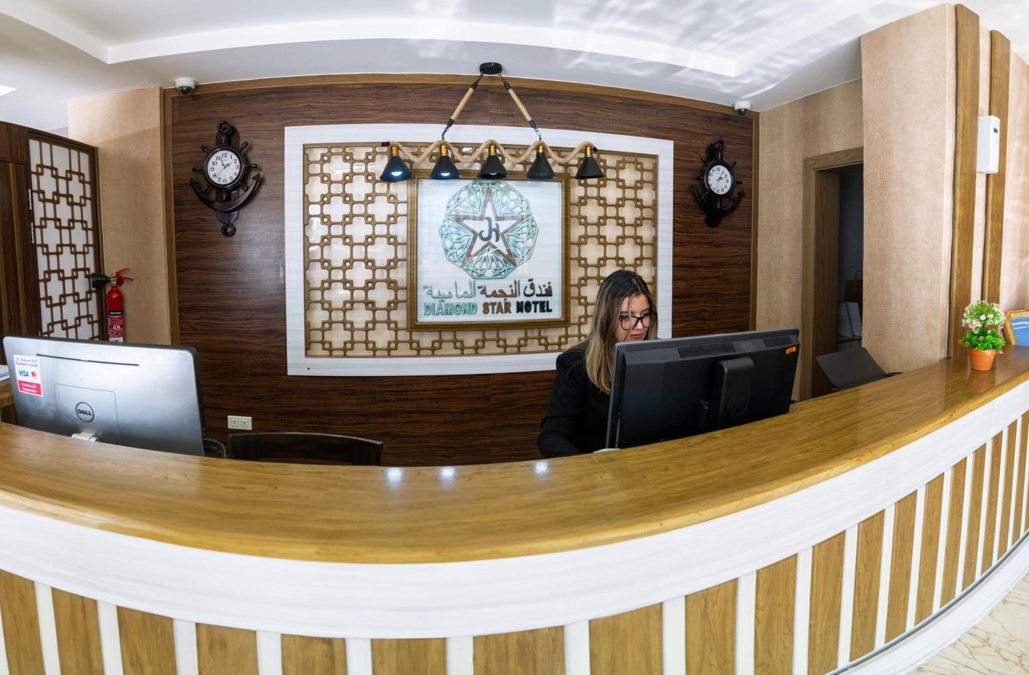 Diamond Star Hotel فندق النجمة الماسية Seeb ภายนอก รูปภาพ