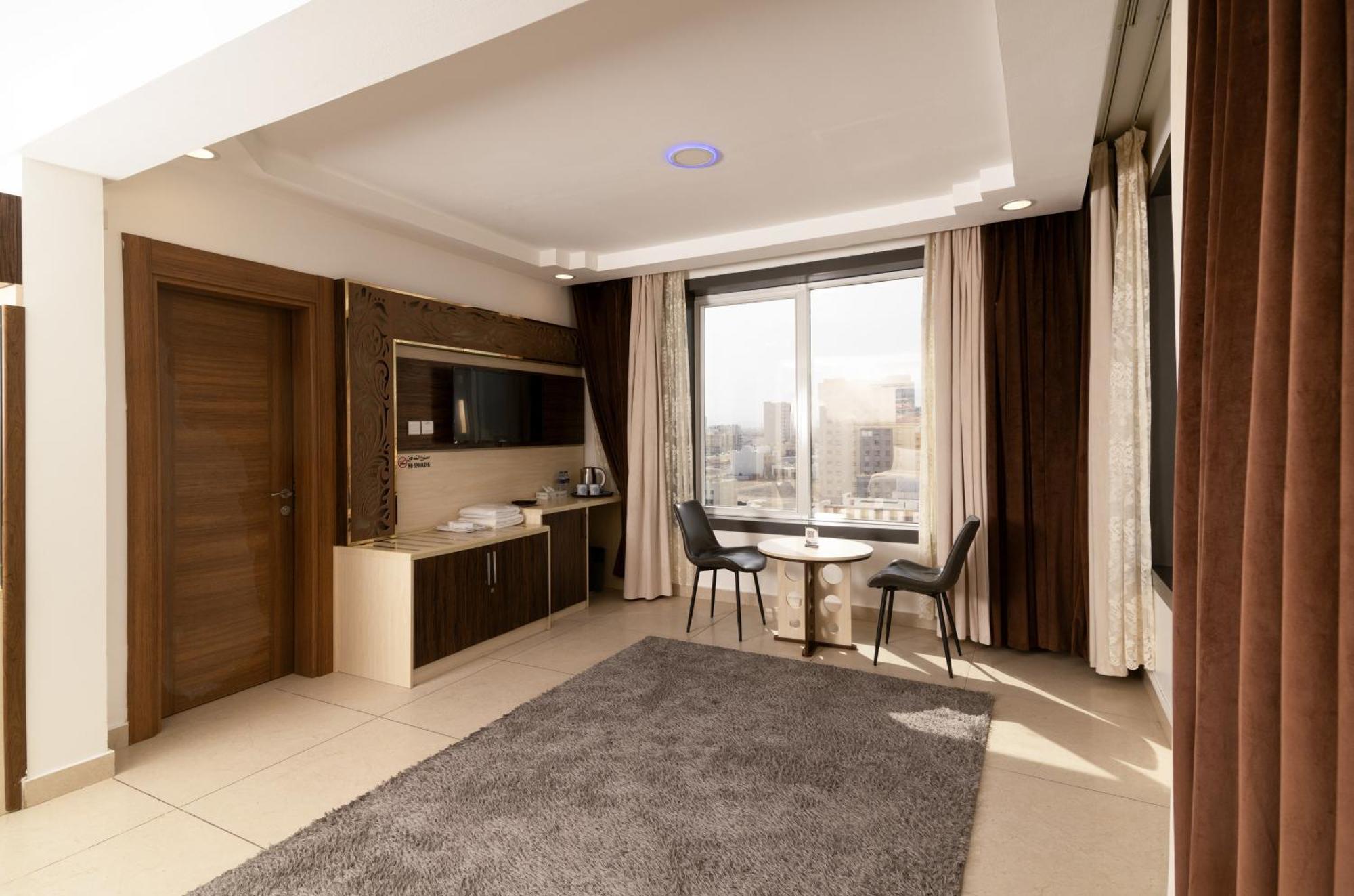 Diamond Star Hotel فندق النجمة الماسية Seeb ภายนอก รูปภาพ