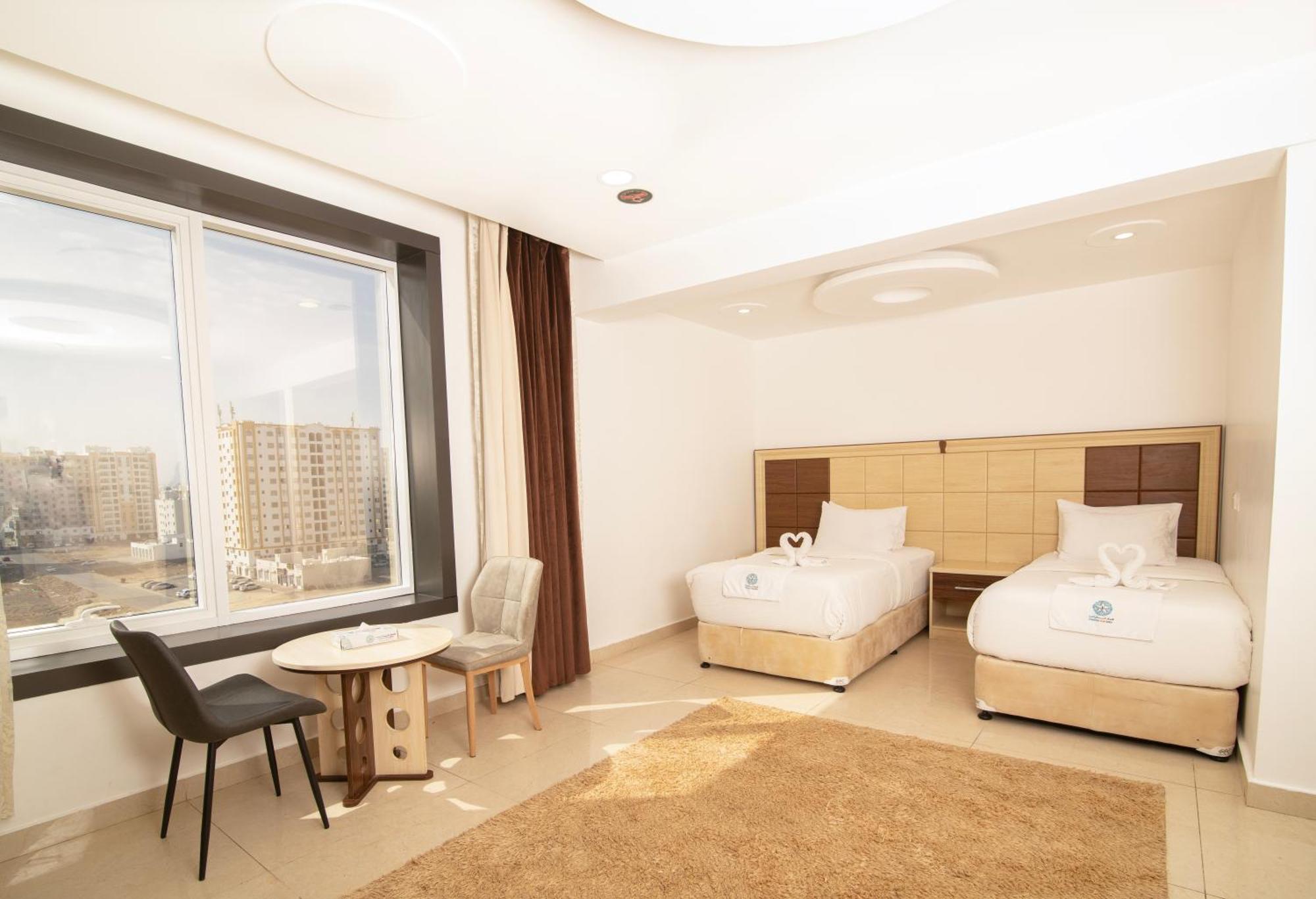 Diamond Star Hotel فندق النجمة الماسية Seeb ภายนอก รูปภาพ