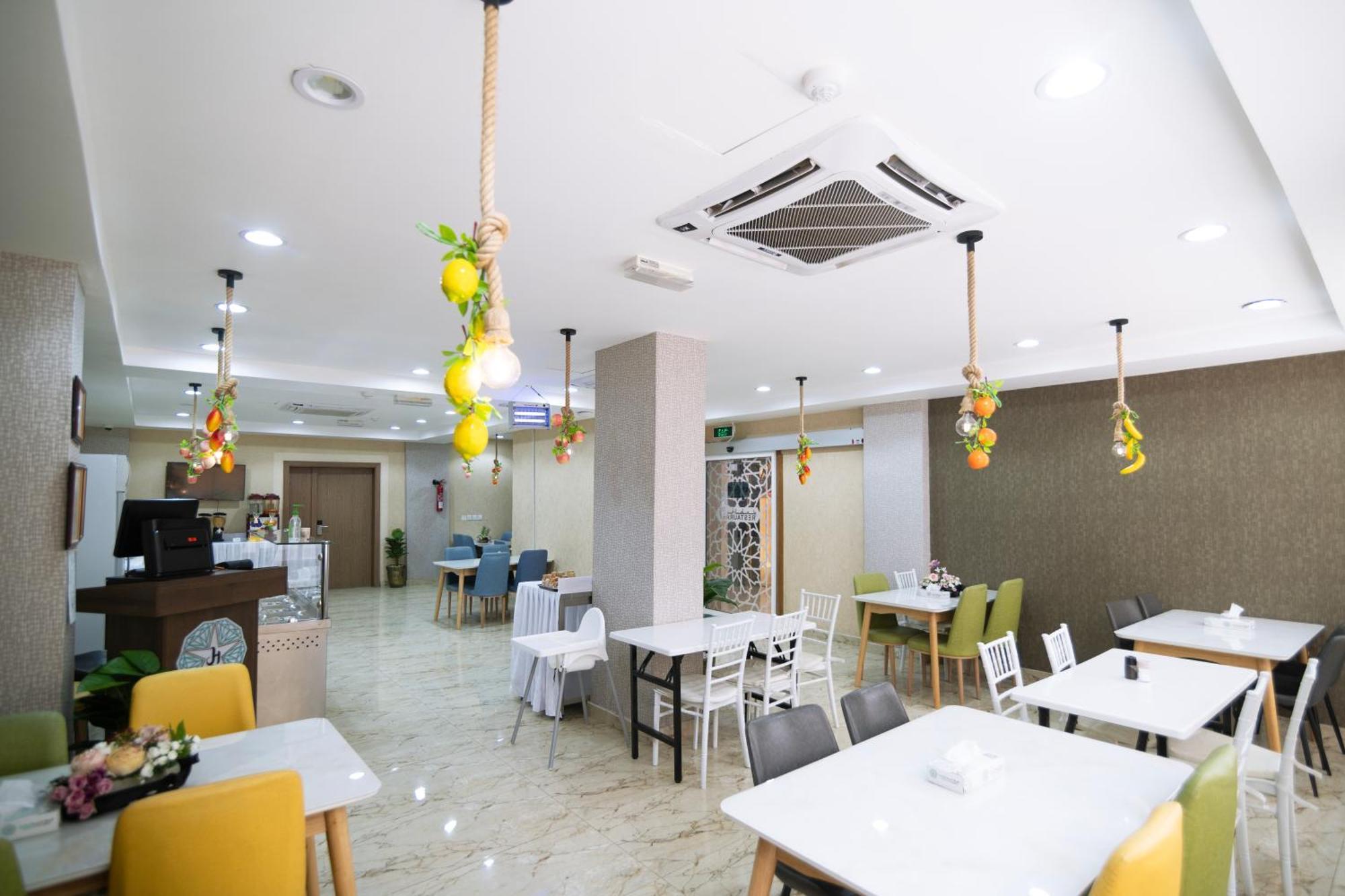 Diamond Star Hotel فندق النجمة الماسية Seeb ภายนอก รูปภาพ